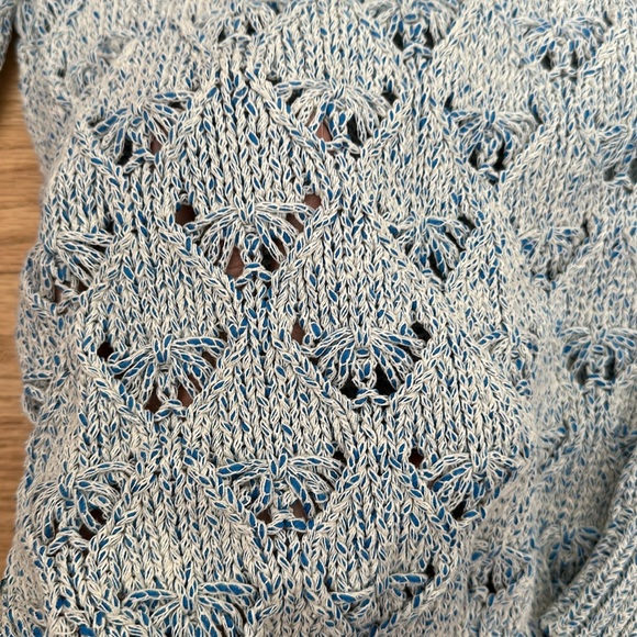 Jessica Simpson sweater Blue, white with back openings, XS - Picture 3 of 7